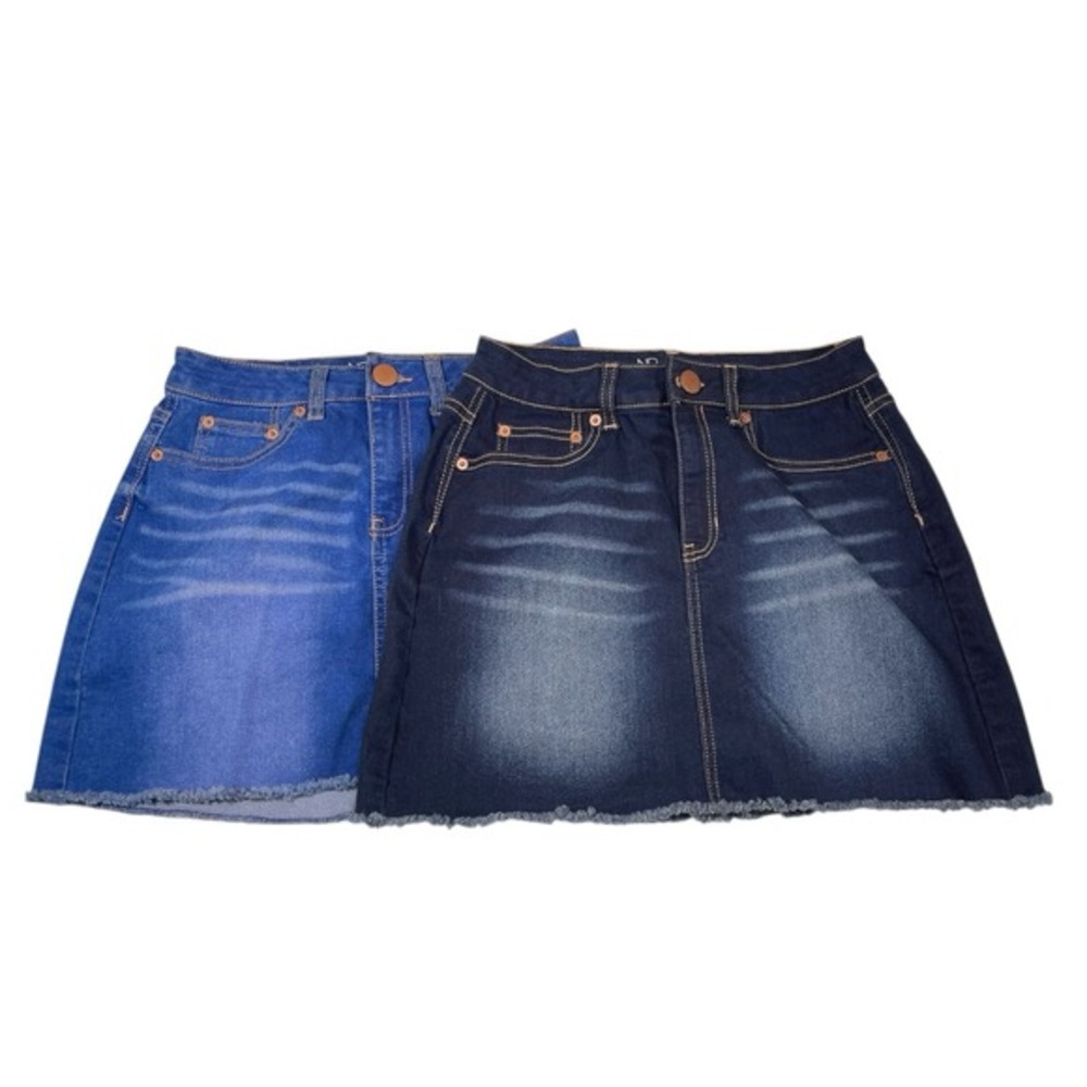 2pk No Boundaries 9 Blue Denim Mini Skirt‎ Bundle Raw Hem Mid Rise Whiskered Y2K